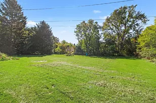2705 Jennings Rd, Whitmore Lake, MI 48189 - Photo 21
