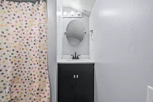 143 State St, Bronson, MI 49028 - Photo 15