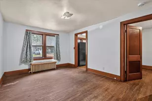 190 W Dale Ave, Muskegon, MI 49441 - Photo 5