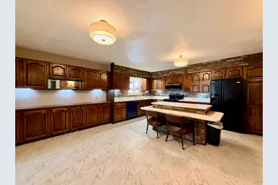 5012 Tressa Drive, Lansing, MI 48910 - Photo 3