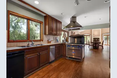 1150 N Livernois Road, Rochester Hills, MI 48306 - Photo 13