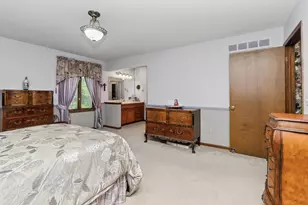 21854 Siegal Dr, Novi, MI 48375 - Photo 19