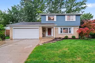 542 Eastlook Dr, Saline, MI 48176 - Photo 1