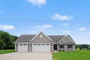 2133 S Van Kal St, Kalamazoo, MI 49009 - Photo 1