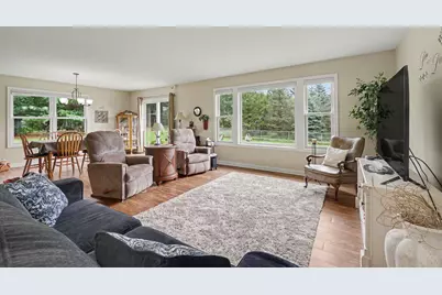 2133 S Van Kal Street, Kalamazoo, MI 49009 - Photo 9