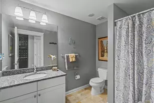 815 Wells St, South Haven, MI 49090 - Photo 19