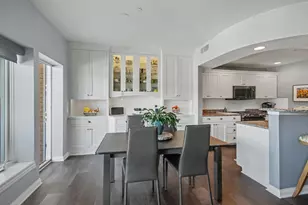 815 Wells St, South Haven, MI 49090 - Photo 9