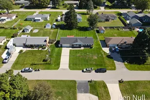 7504 Astronaut Ave, Jenison, MI 49428 - Photo 39