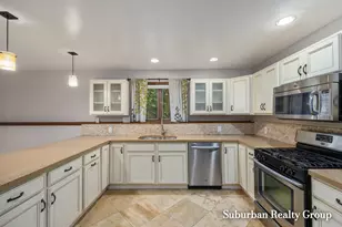 3976 Honeywood Ct SW, Grandville, MI 49418 - Photo 17