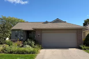1924 Hidden Oak Ct SE, Kentwood, MI 49546 - Photo 1