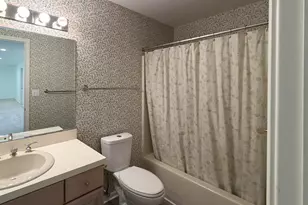 1924 Hidden Oak Ct SE, Kentwood, MI 49546 - Photo 19