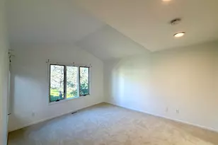 1924 Hidden Oak Ct SE, Kentwood, MI 49546 - Photo 9