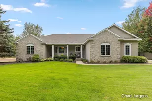 4970 Rosewood St, Hudsonville, MI 49426 - Photo 1