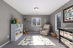 2058 Waler Dr, Hudsonville, MI 49426 - Photo 13