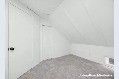 854 Burton Street SW, Wyoming, MI 49509 - Photo 23