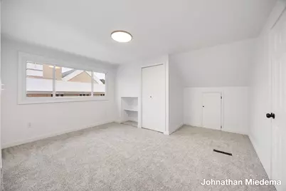 854 Burton Street SW, Wyoming, MI 49509 - Photo 27