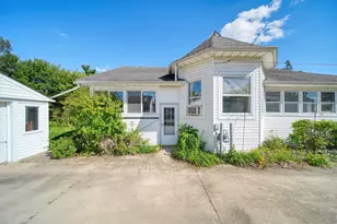 507 Ideal St, Milan, MI 48160 - Photo 3