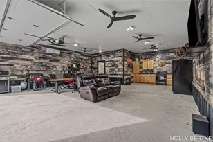 4152 E Creek Wood Dr, Chase, MI 49623 - Photo 7