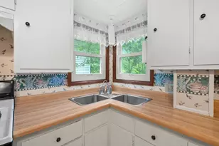 140 Remine St, Kalamazoo, MI 49001 - Photo 9
