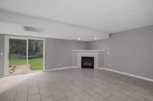 6751 Maplelawn Dr, Ypsilanti, MI 48197 - Photo 17