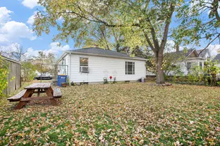 513 Julia St NE, Grand Rapids, MI 49505 - Photo 11