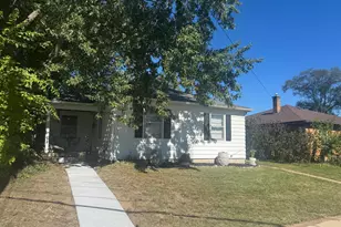 513 Julia St NE, Grand Rapids, MI 49505 - Photo 1