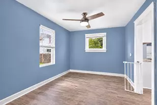 704 Orange St, Jackson, MI 49202 - Photo 9