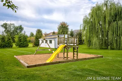 310 W 48th Street, Holland, MI 49423 - Photo 59