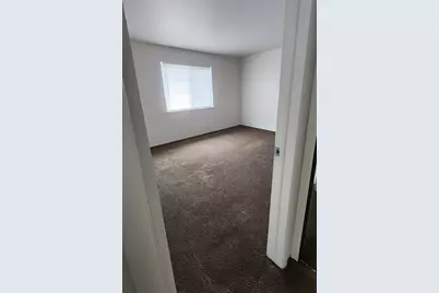 25341 Shiawassee Circle #201, Southfield, MI 48033 - Photo 9