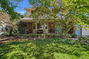 7426 Windgate Dr, Jenison, MI 49428 - Photo 3