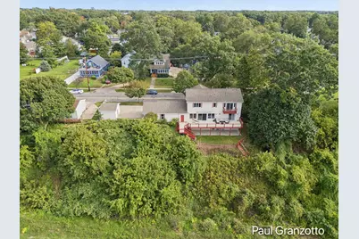 1524 Lakeshore Drive, Muskegon, MI 49441 - Photo 7
