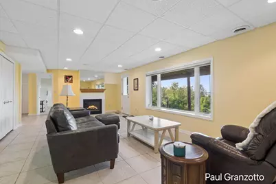 1524 Lakeshore Drive, Muskegon, MI 49441 - Photo 53