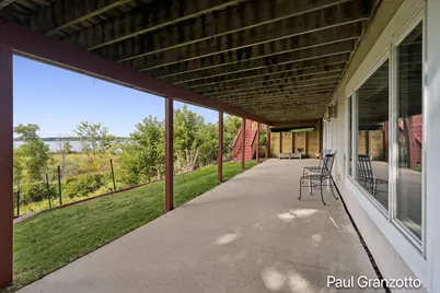 1524 Lakeshore Drive, Muskegon, MI 49441 - Photo 13
