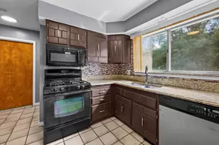 5130 Babbit Dr, Troy, MI 48085 - Photo 19