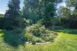 630 Gilbert St, Jackson, MI 49202 - Photo 39