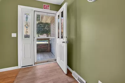 630 Gilbert Street, Jackson, MI 49202 - Photo 5