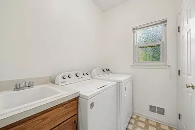 2603 Ravineside Lane S, Howell, MI 48843 - Photo 39