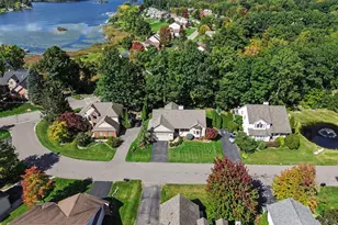 2603 Ravineside Ln S, Howell, MI 48843 - Photo 3
