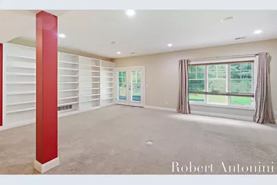 2025 Pine Nook Court NE, Grand Rapids, MI 49525 - Photo 37