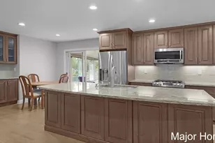 8231 E Chester Ave SW, Byron Center, MI 49315 - Photo 5