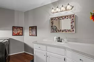 237 Covington Ct SW, Grandville, MI 49418 - Photo 17