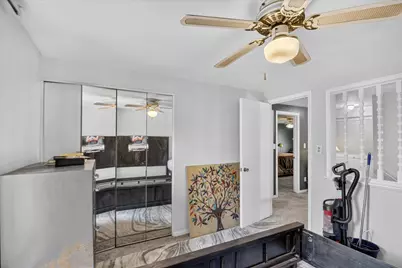 7105 Pebble Park Drive, West Bloomfield, MI 48322 - Photo 39