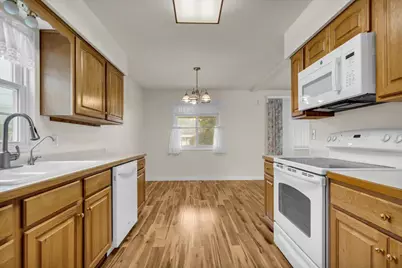 1177 Glendale Street, Burton, MI 48509 - Photo 9