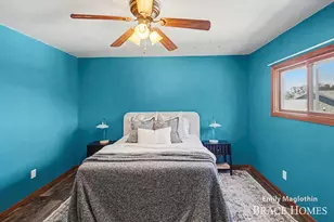 9422 Sparta Ave NW, Sparta, MI 49345 - Photo 9