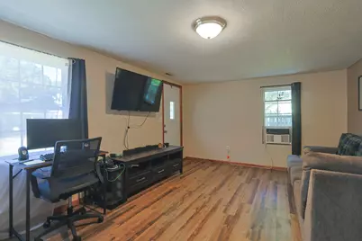 208 Dewey Street, Dowagiac, MI 49047 - Photo 13