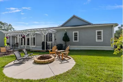 422 Randall Road, Norton Shores, MI 49441 - Photo 13