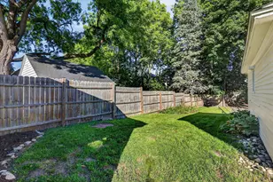 328 Glenhaven Ave NW, Grand Rapids, MI 49504 - Photo 39