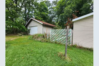 69121 Wallowa Road, Sturgis, MI 49091 - Photo 3