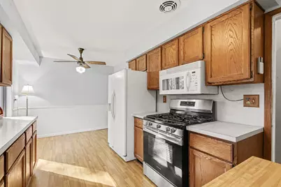 4496 SE Burgis Avenue SE, Kentwood, MI 49508 - Photo 7
