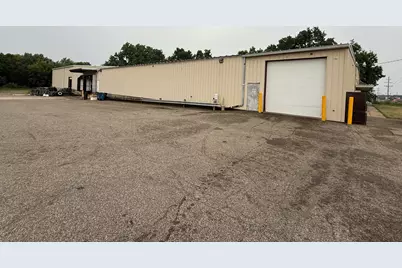 2450 W Columbia Avenue W, Battle Creek, MI 49015 - Photo 9